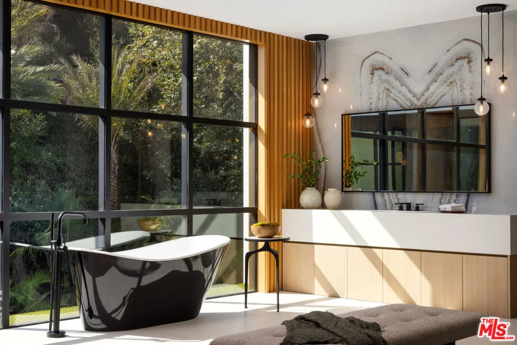 13187 Chalon Road, Los Angeles, California 90049 home-pic-25